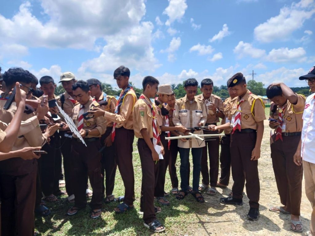 praktek komunikasi satelit